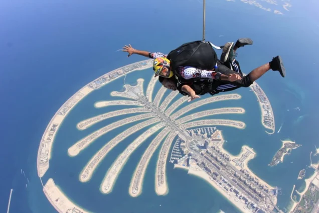 Dubai'de Destansı Bir SKYDIVE Macerası